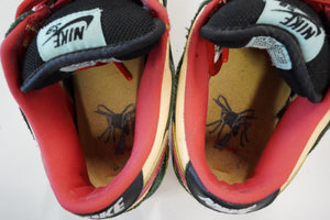 Nike SB Dunk Low Mosquito