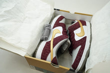 Load image into Gallery viewer, Nike SB Dunk Low Premium QS 'Shanghai' (2013)