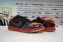 Load image into Gallery viewer, Nike SB Dunk Low Hawaii