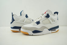 Load image into Gallery viewer, Air Jordan 4 Retro SB Navy