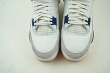 Load image into Gallery viewer, Air Jordan 4 Retro SB Navy