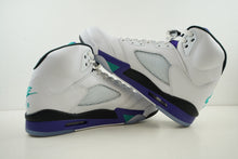 Load image into Gallery viewer, Air Jordan 5 Retro Grape