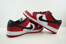 Load image into Gallery viewer, Nike SB Dunk Low Pro J-Pack Chicago