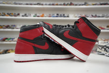 Load image into Gallery viewer, Air Jordan 1 Retro High Bred Banned (2016)