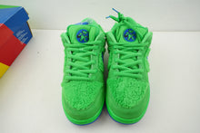 Load image into Gallery viewer, Nike SB Dunk Low Grateful Dead Bears Green