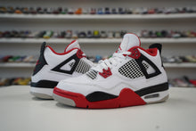 Load image into Gallery viewer, Air Jordan 4 Retro Fire Red (GS)
