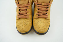 Load image into Gallery viewer, Nike SB Dunk Low Wheat