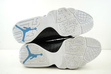 Load image into Gallery viewer, Air Jordan 9 Retro University Blue