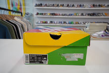 Load image into Gallery viewer, Nike SB Dunk Low StrangeLove