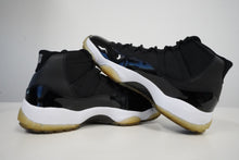 Load image into Gallery viewer, Air Jordan 11 Retro Space Jam (2009)