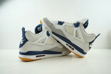 Load image into Gallery viewer, Air Jordan 4 Retro SB Navy