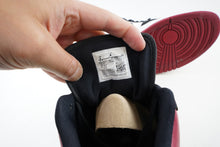 Load image into Gallery viewer, Jordan 1 Low Black Toe (2019)