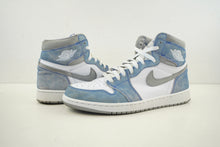 Load image into Gallery viewer, Air Jordan 1 Retro High Hyper Royal