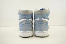 Load image into Gallery viewer, Air Jordan 1 Retro High Hyper Royal