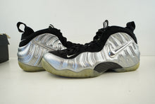 Load image into Gallery viewer, Nike Air Foamposite Pro Silver Surfer