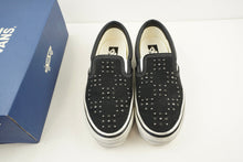 Load image into Gallery viewer, Vans LX Classic Slip-On 98 Pearlized Pack Blackout