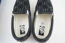 Load image into Gallery viewer, Vans LX Classic Slip-On 98 Pearlized Pack Blackout