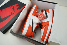 Load image into Gallery viewer, Air Jordan 1 Low Starfish