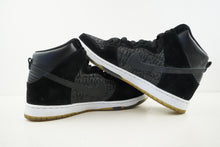 Load image into Gallery viewer, Nike SB Dunk High Neckface