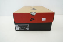 Load image into Gallery viewer, Air Jordan 11 Retro Low Bred