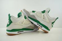 Load image into Gallery viewer, Air Jordan 4 Retro SB Pine Green