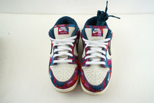Load image into Gallery viewer, Nike SB Dunk Low Pro Parra Abstract