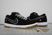 Load image into Gallery viewer, Nike SB Dunk Low Quartersnacks