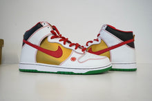 Load image into Gallery viewer, Nike SB Dunk High Money Cat