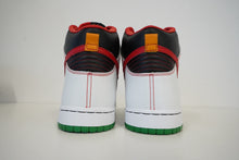 Load image into Gallery viewer, Nike SB Dunk High Money Cat