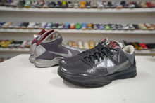 Load image into Gallery viewer, Nike Kobe Aston Martin Pack V/Hyperdunk