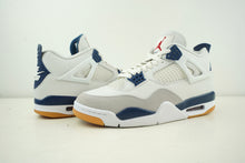 Load image into Gallery viewer, Air Jordan 4 Retro SB Navy