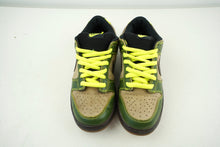 Load image into Gallery viewer, Nike SB Dunk Low Jedi