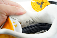 Load image into Gallery viewer, Nike iD Kobe 6
