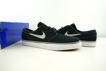 Load image into Gallery viewer, Nike Zoom Stefan Janoski SB Black