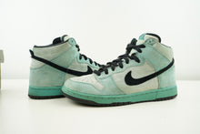 Load image into Gallery viewer, Nike SB Dunk High Sea Crystal