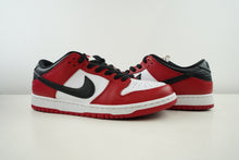 Load image into Gallery viewer, Nike SB Dunk Low Pro J-Pack Chicago