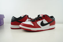 Load image into Gallery viewer, Nike SB Dunk Low Pro J-Pack Chicago