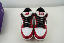 Load image into Gallery viewer, Nike SB Dunk Low Pro J-Pack Chicago