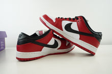 Load image into Gallery viewer, Nike SB Dunk Low Pro J-Pack Chicago