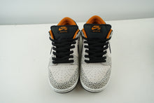 Load image into Gallery viewer, Nike SB Dunk Low Electric Pack Olympic Safari