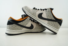 Load image into Gallery viewer, Nike SB Dunk Low Electric Pack Olympic Safari