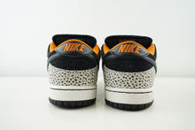 Load image into Gallery viewer, Nike SB Dunk Low Electric Pack Olympic Safari