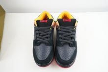 Load image into Gallery viewer, Nike SB Dunk Low Appetite for Destruction