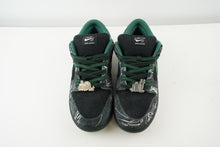 Load image into Gallery viewer, Nike SB Dunk Low There Skateboards