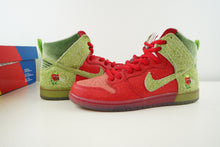 Load image into Gallery viewer, Nike SB Dunk High Strawberry Cough