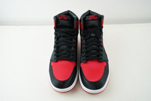 Load image into Gallery viewer, Air Jordan 1 Retro High Statin Bred (W)