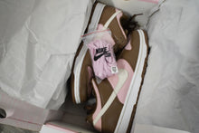 Load image into Gallery viewer, Nike SB Dunk Low Verdy Girls Don&#39;t Cry