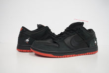 Load image into Gallery viewer, Nike SB Dunk Low Black Pigeon