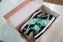Load image into Gallery viewer, Nike SB Dunk Low Tiffany