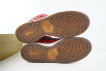 Load image into Gallery viewer, Nike SB Dunk High Quagmire